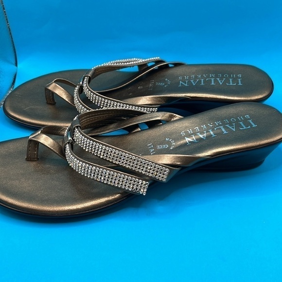 Italian shoemakers size women’s 8 made in Italy- spark gems never worn brand new - Picture 2 of 5